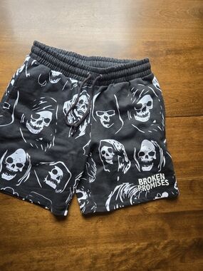 Broken Promises Black Skull-Print Athletic Shorts